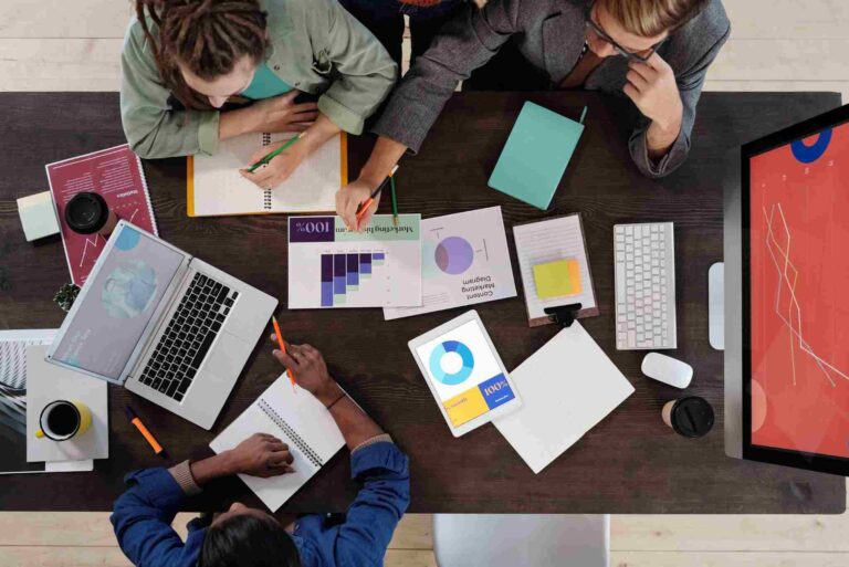 Marketing Data Warehousing: The Ultimate Guide