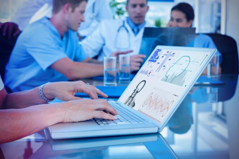 Revolutionizing Healthcare: The Synergy Of Software Development Services And Medical Lab Software