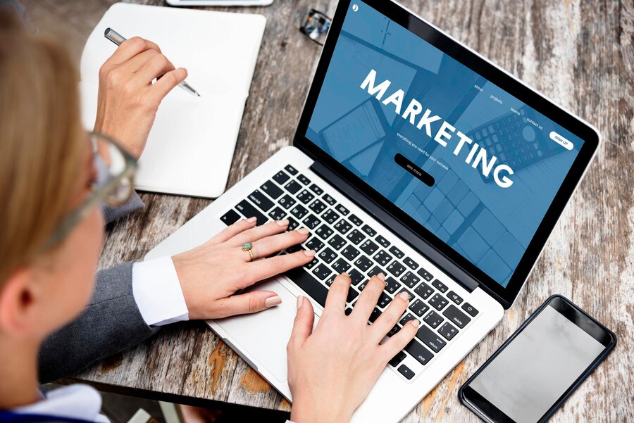 outdoor marketing agencies