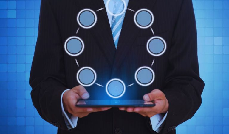 Manic SEO explains: What is Manual Link Building?