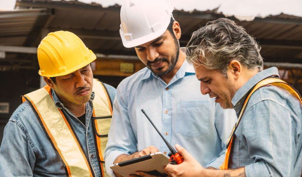 Coordinating Sales With Service In Job Management For Small Businesses