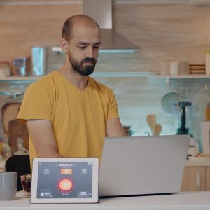 Top AI-Powered Ecommerce Platforms for Small Business Owners in 2026
