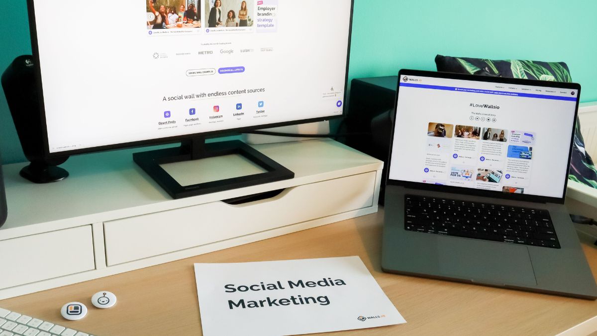 social media branding